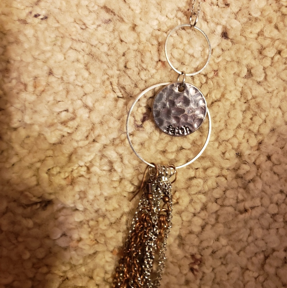 Earnings & Necklace